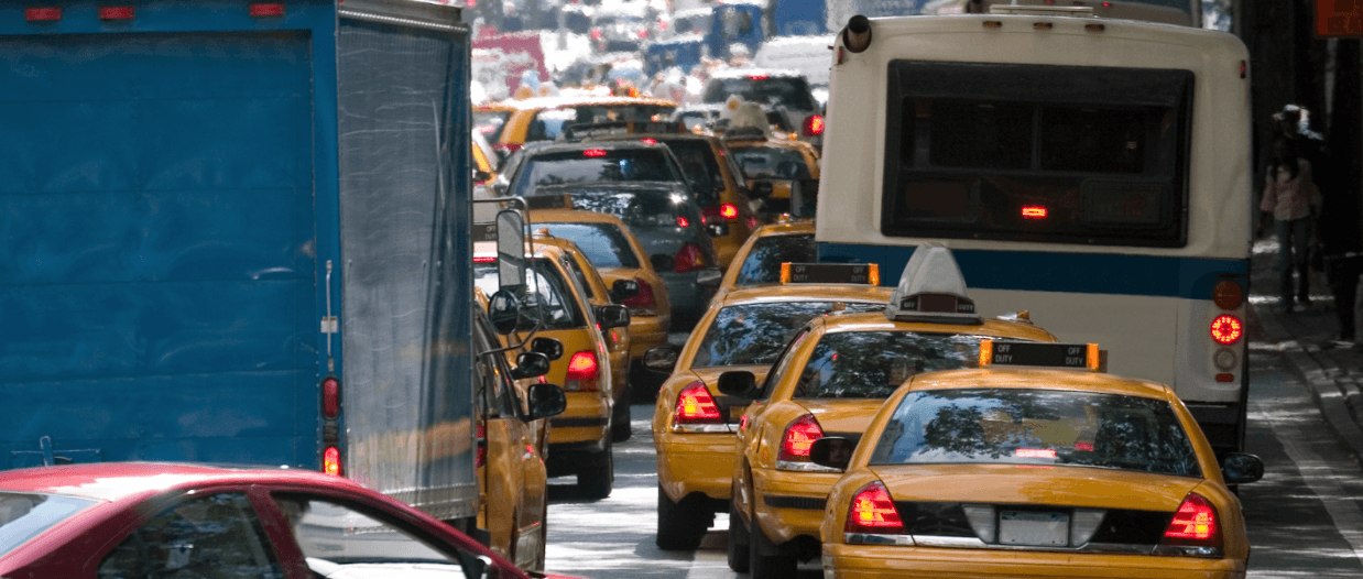 How to Navigate Manhattan Streets after a car accident